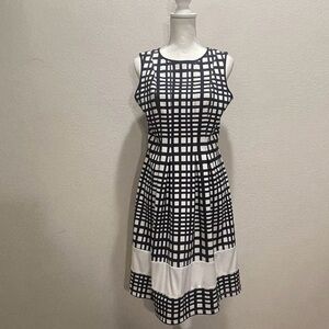 RMLL Women’s Navy & White Abstract Career Business Dress Size 6 - Modified